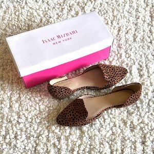 Isaac Mizrahi Brown Leopard Print Flats